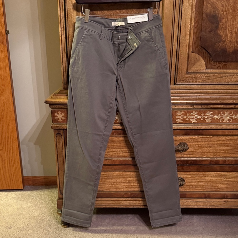 LOFT Women's Gray Chinos